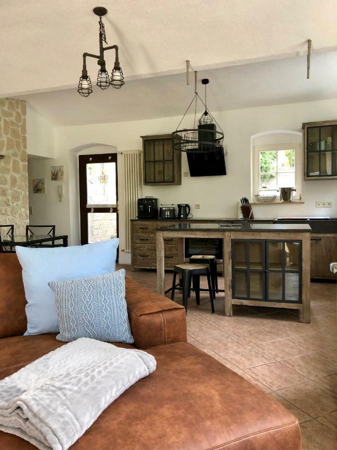 Ferienwohnung Am Wasser Villa Graf Von Pfeil Dresden Luaran gambar