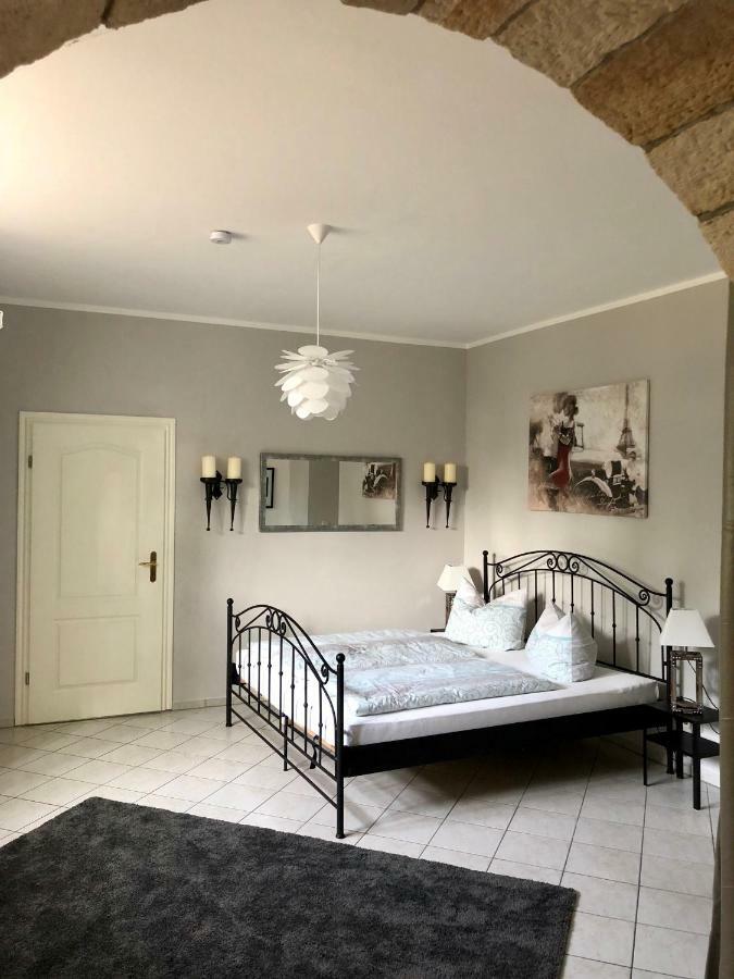 Ferienwohnung Am Wasser Villa Graf Von Pfeil Dresden Luaran gambar