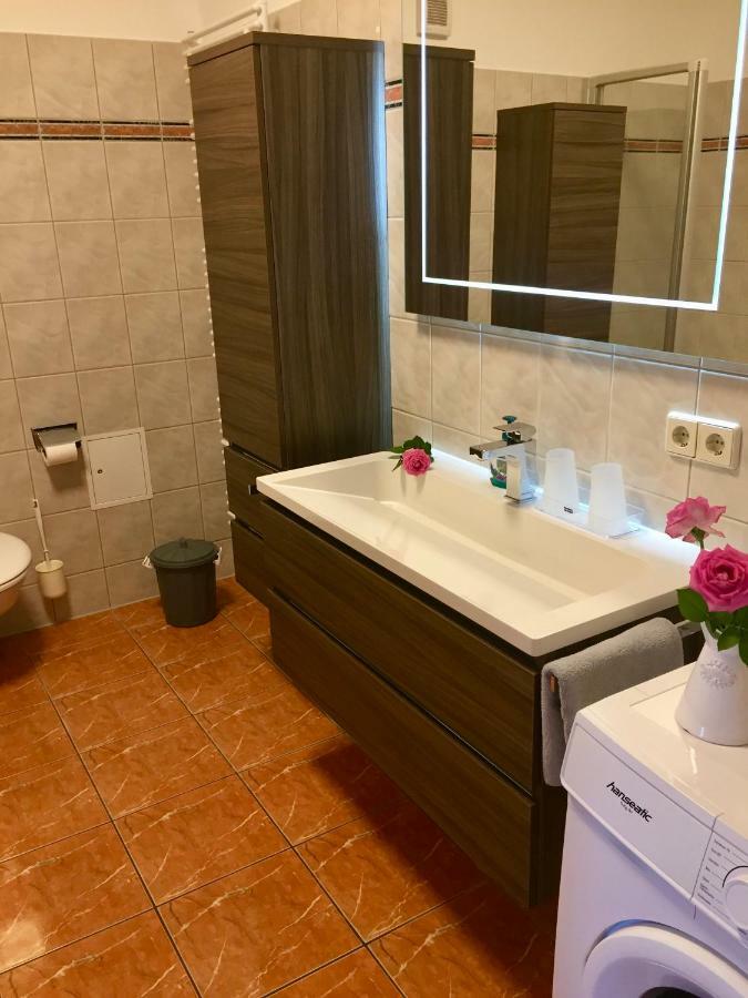 Ferienwohnung Am Wasser Villa Graf Von Pfeil Dresden Luaran gambar